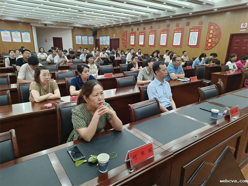 e7c5f9caeaf7dc786224d5a22e667fe.jpg e7c5f9caeaf7dc786224d5a22e667fe.jpg